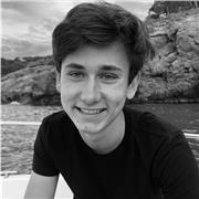 Étudiant en Médecine, je vous propose des cours de collèges et lycée pour tout enfants nécessitant de l'aide, peut importe la matière. Je suis disponible en déplacements aux alentours de Lille.